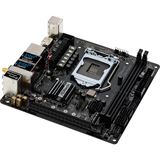 ASRock Z370M-ITX/ac Intel Z370 So.1151 Dual Channel DDR4 Mini-ITX ASRock Z370M-ITX/ac Intel Z370 So.1151 Dual Channel DDR4 Mini-ITX